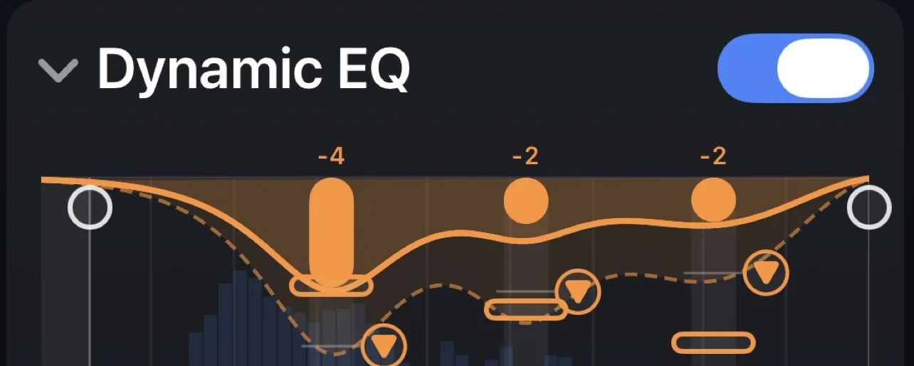 Gig Recorder's Enhance/Effects screen with a dynamic EQ curve